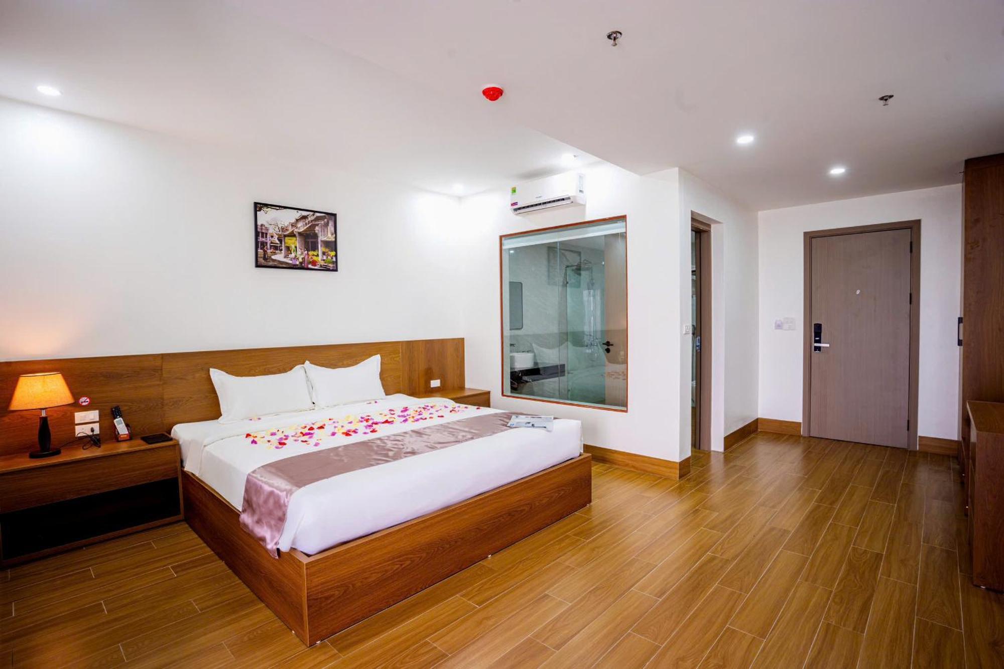 Kl Hotel Marina Square Ha Long Exterior photo